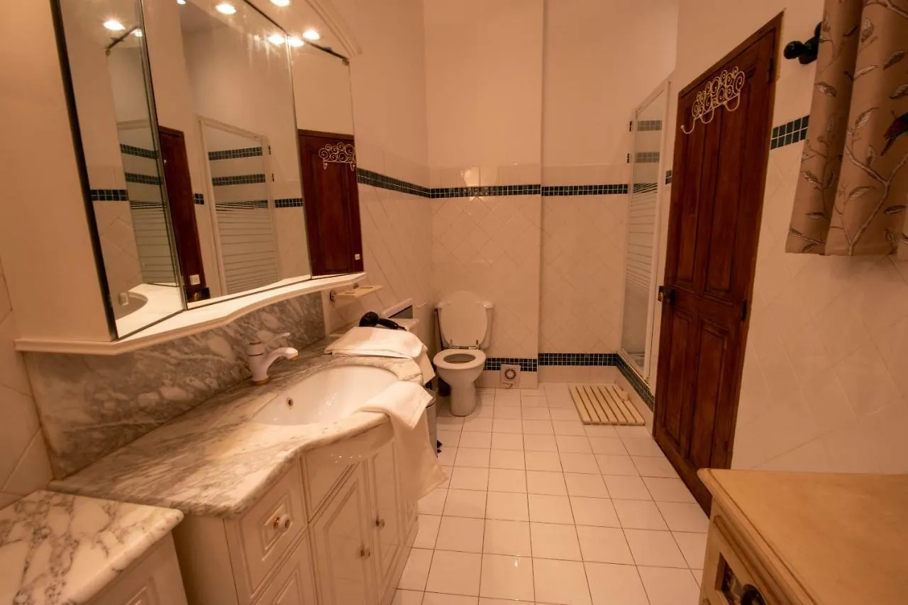 Appartement A l'ombre du Palais à Avignon 0*,  France