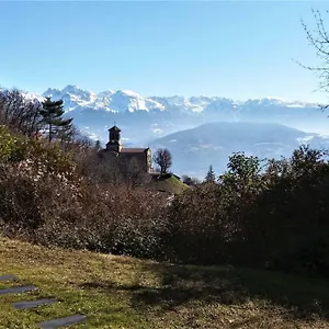 rez-de-jardin-calme-et-nature-aux-portes-de-grenoble.hotels-rhonealpes.com/